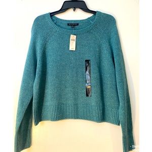 Women’s Banana Republic crop sweater
